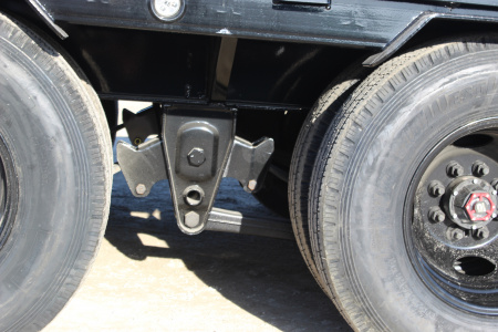 New 2026 MAXX-D LDX 25' Gooseneck Flatdeck Trailer