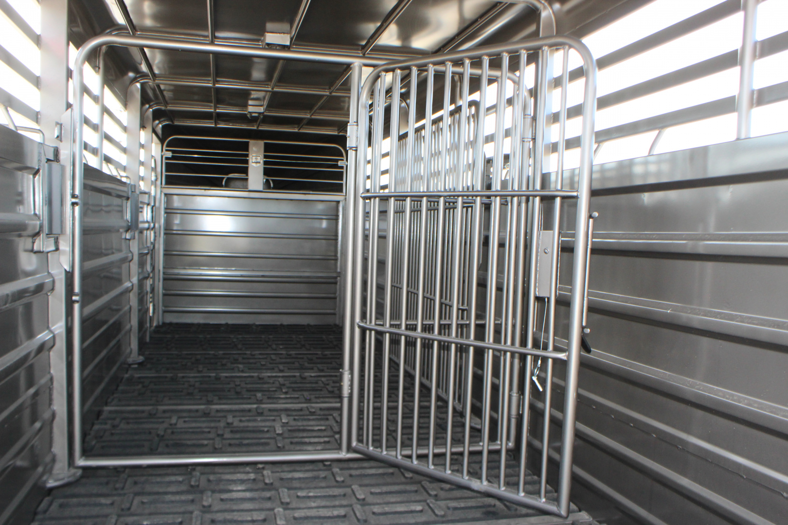 New 2026 GR Trailers 6.8x24 Gooseneck Livestock Trailer