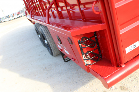 New 2026 GR Trailers 6.8x24 gooseneck Livestock Trailer