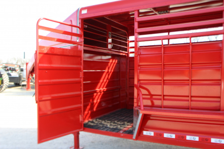 New 2026 GR Trailers 6.8x24 gooseneck Livestock Trailer