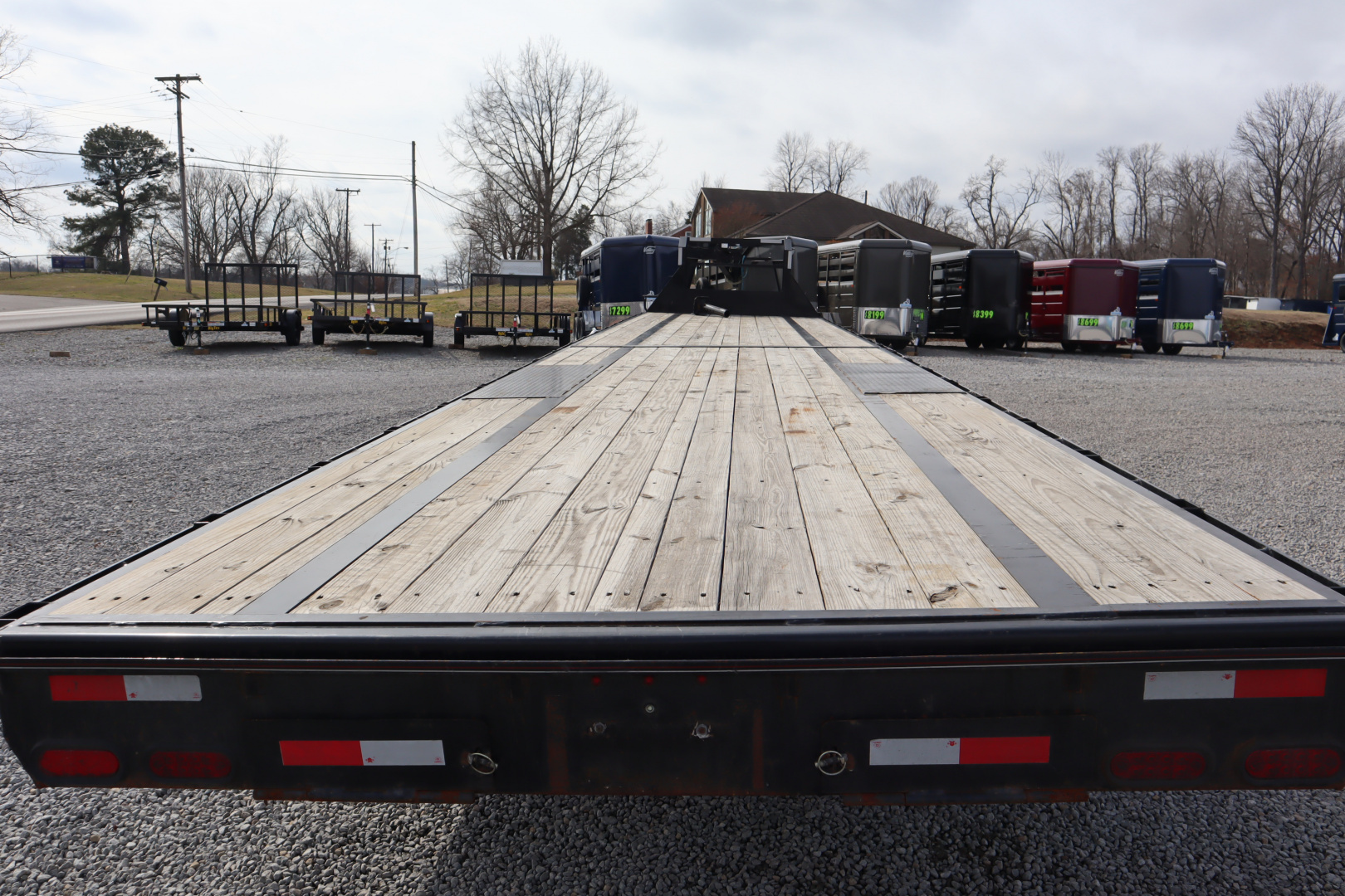 Used Repo 2025 MP Custom Trailers 40' Flatbed CTZ Package