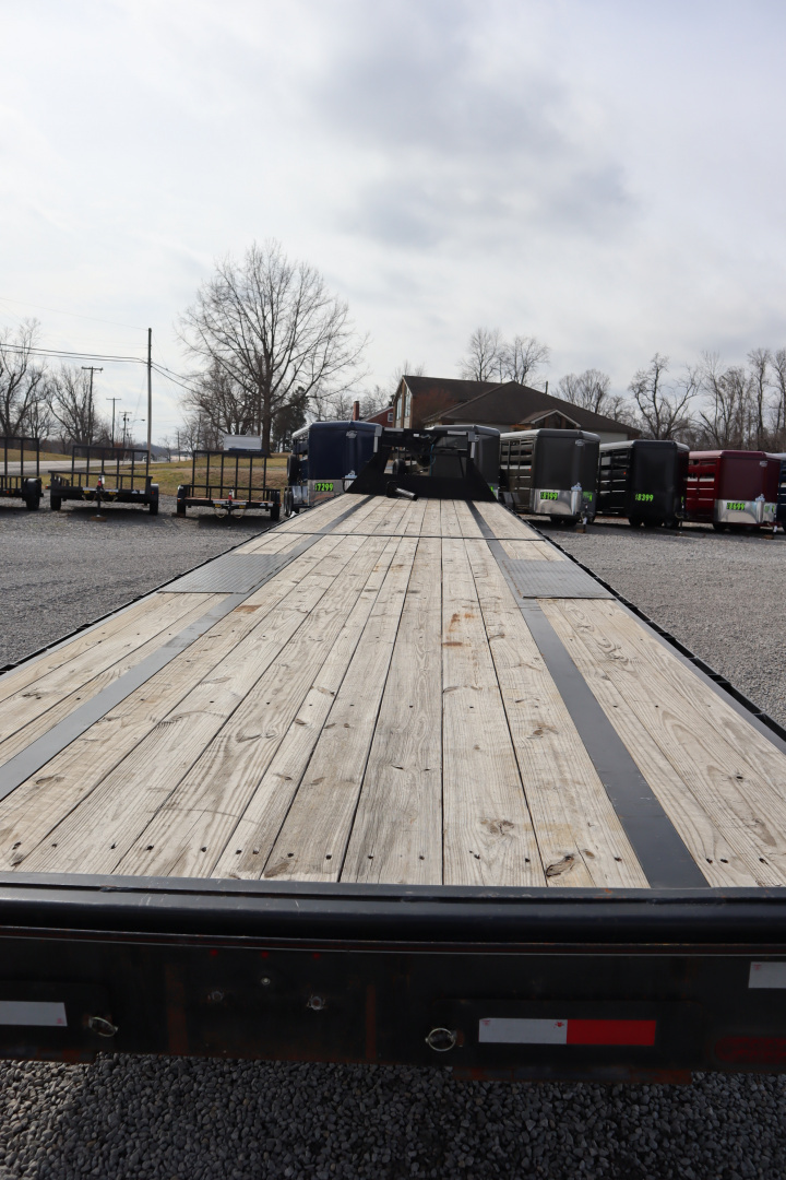 Used Repo 2025 MP Custom Trailers 40' Flatbed CTZ Package