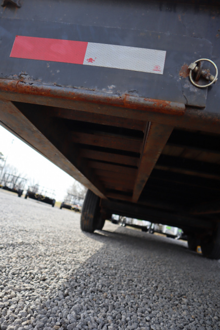 Used Repo 2025 MP Custom Trailers 40' Flatbed CTZ Package