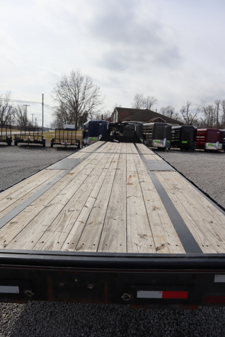 Used Repo 2025 MP Custom Trailers 40' Flatbed CTZ Package