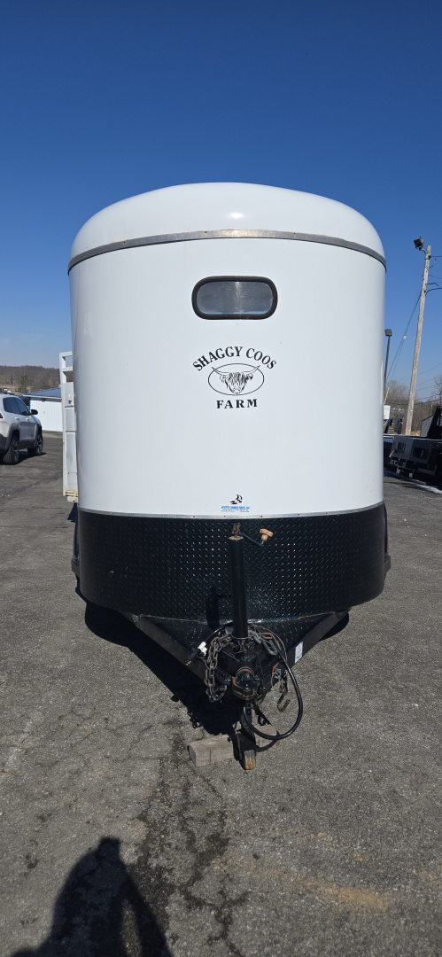 Used 1995 Dura 2-Horse Straight Load Horse Trailer