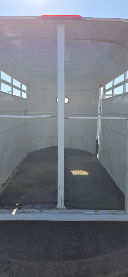 Used 1995 Dura 2-Horse Straight Load Horse Trailer