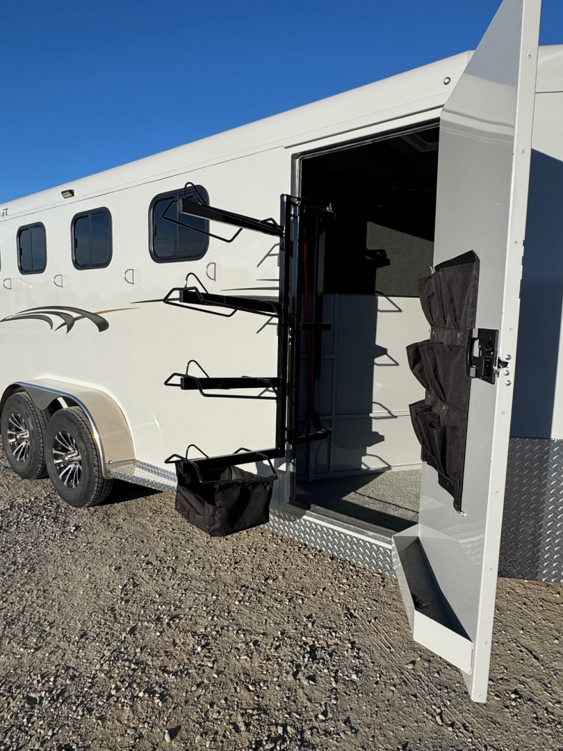 New 2026 Trails West 4H Adventure MX Horse Trailer