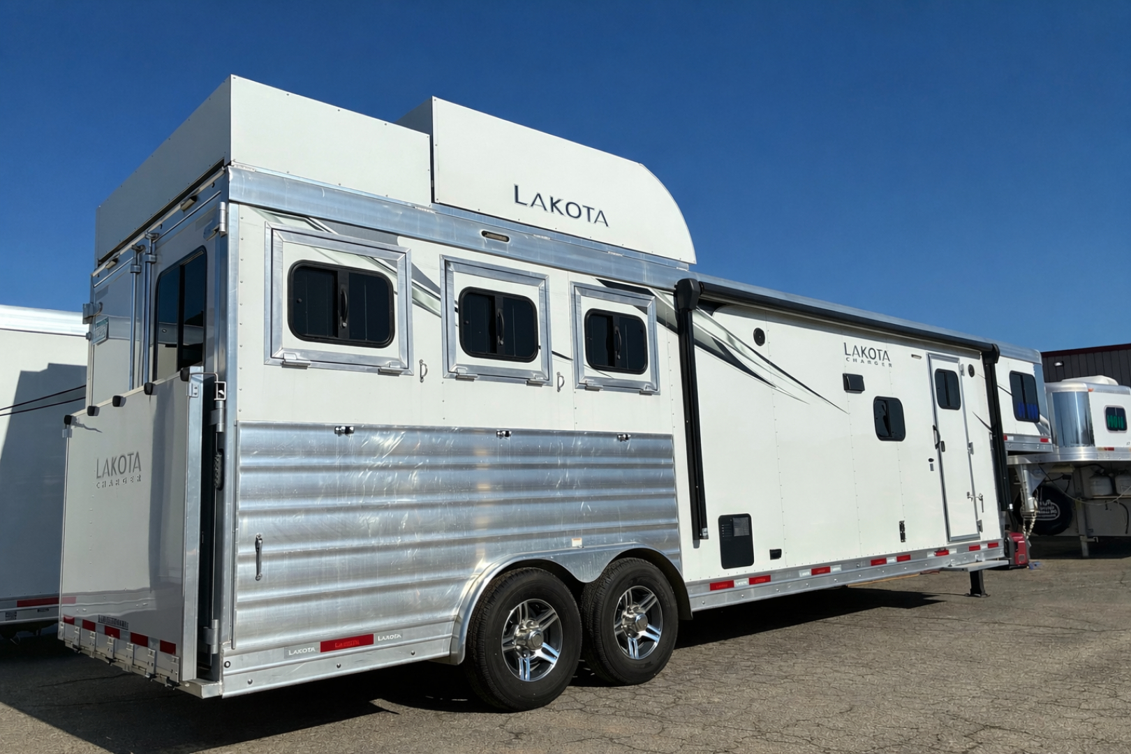 Used 2023 Lakota 3H 13'LQ Horse Trailer