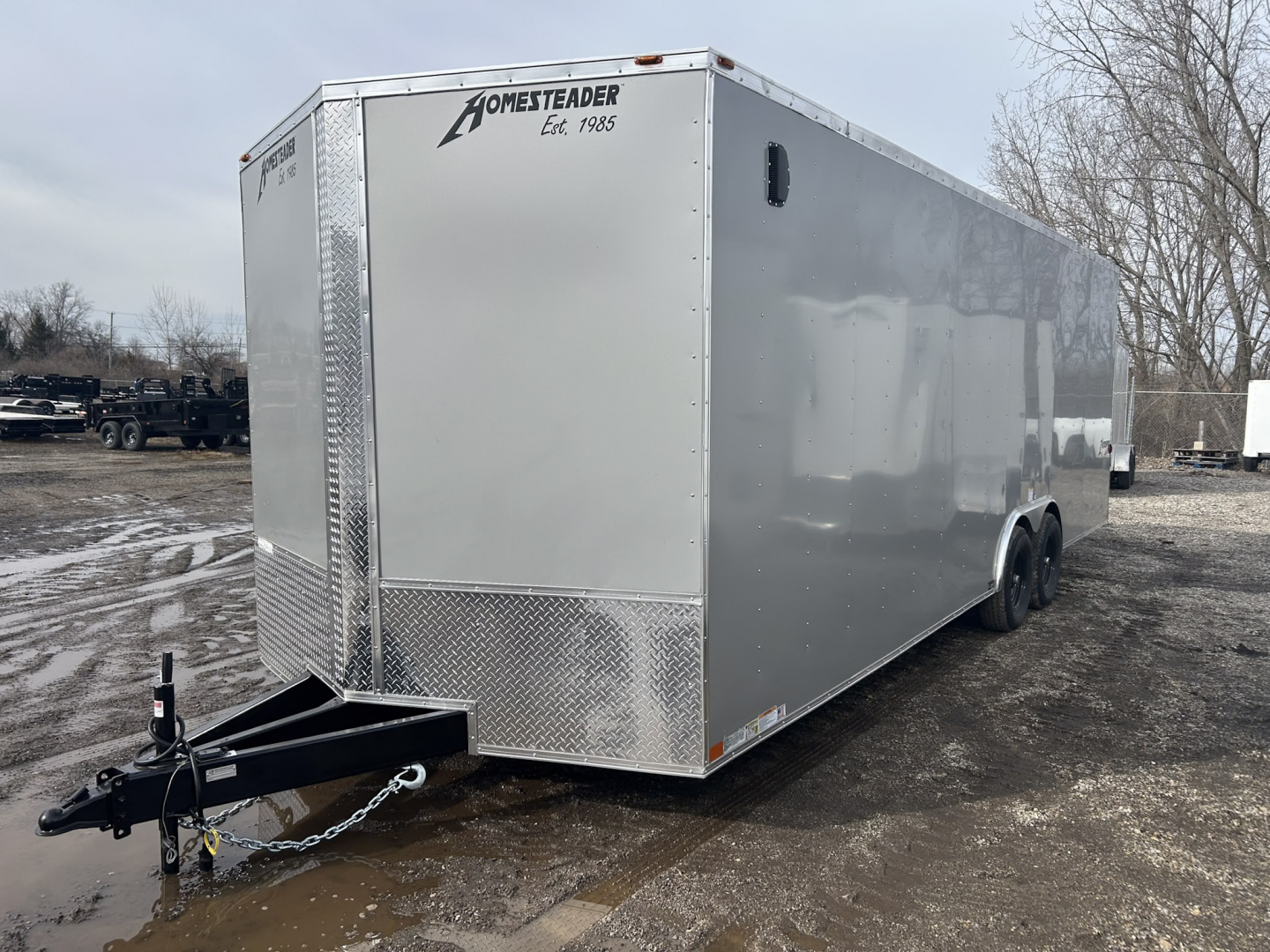 New 2025 Homesteader Trailer 8 FT 6 IN 24 FT ENCLOSED CAR HAULER 7 FT HEIGHT POLYCORE RAMP DOOR 10K GVWR