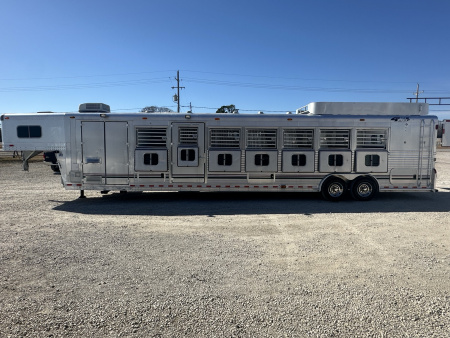 Used 1999 4-Star Trailers 7 Horse Gooseneck Living Quarters Horse Trailer