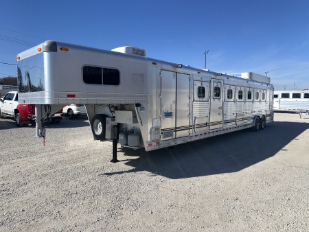 Used 1999 4-Star Trailers 7 Horse Gooseneck Living Quarters Horse Trailer