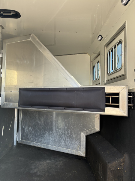 Used 2023 Lakota 3H 14'LQ Horse Trailer