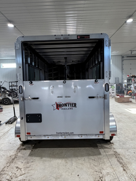New 2026 Frontier Trailers Ambassador Lite Horse Trailer
