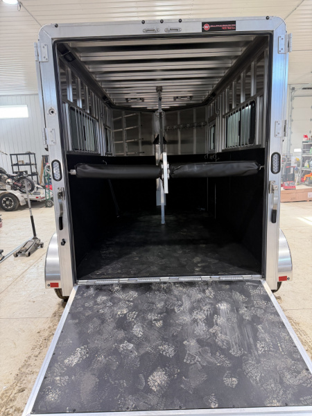 New 2026 Frontier Trailers Ambassador Lite Horse Trailer