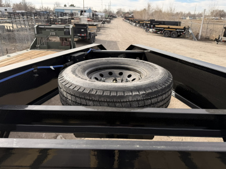 New 2026 Load Trail 8.5-25 Single Wheel Gooseneck Deckover Equipment Hauler W/ Max Ramps 15.6K GVWR