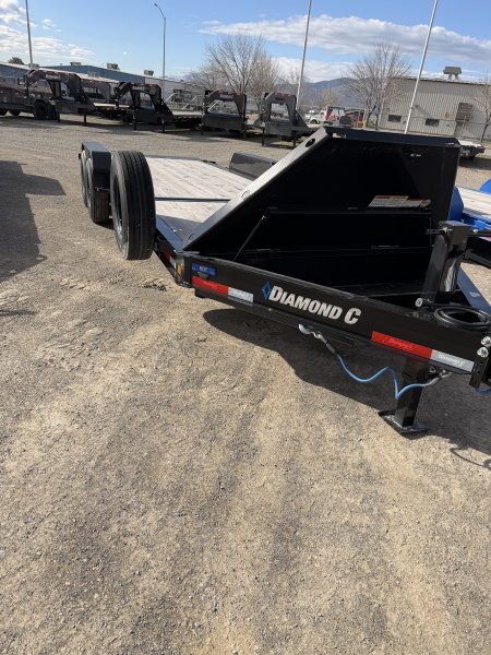 New 2024 Diamond C Trailers HDT 22' x 82" Tilt Trailer