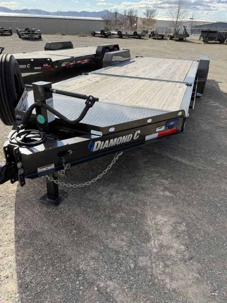 New 2024 Diamond C Trailers HDT 22' x 82  Tilt Trailer