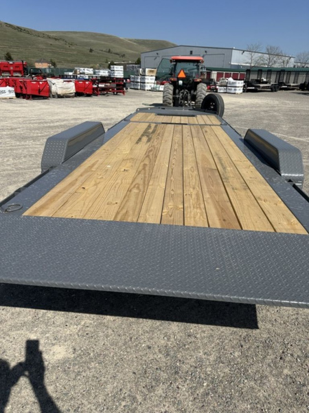 New 2025 Diamond C Trailers HDT210 22' x 82" Tilt Trailer