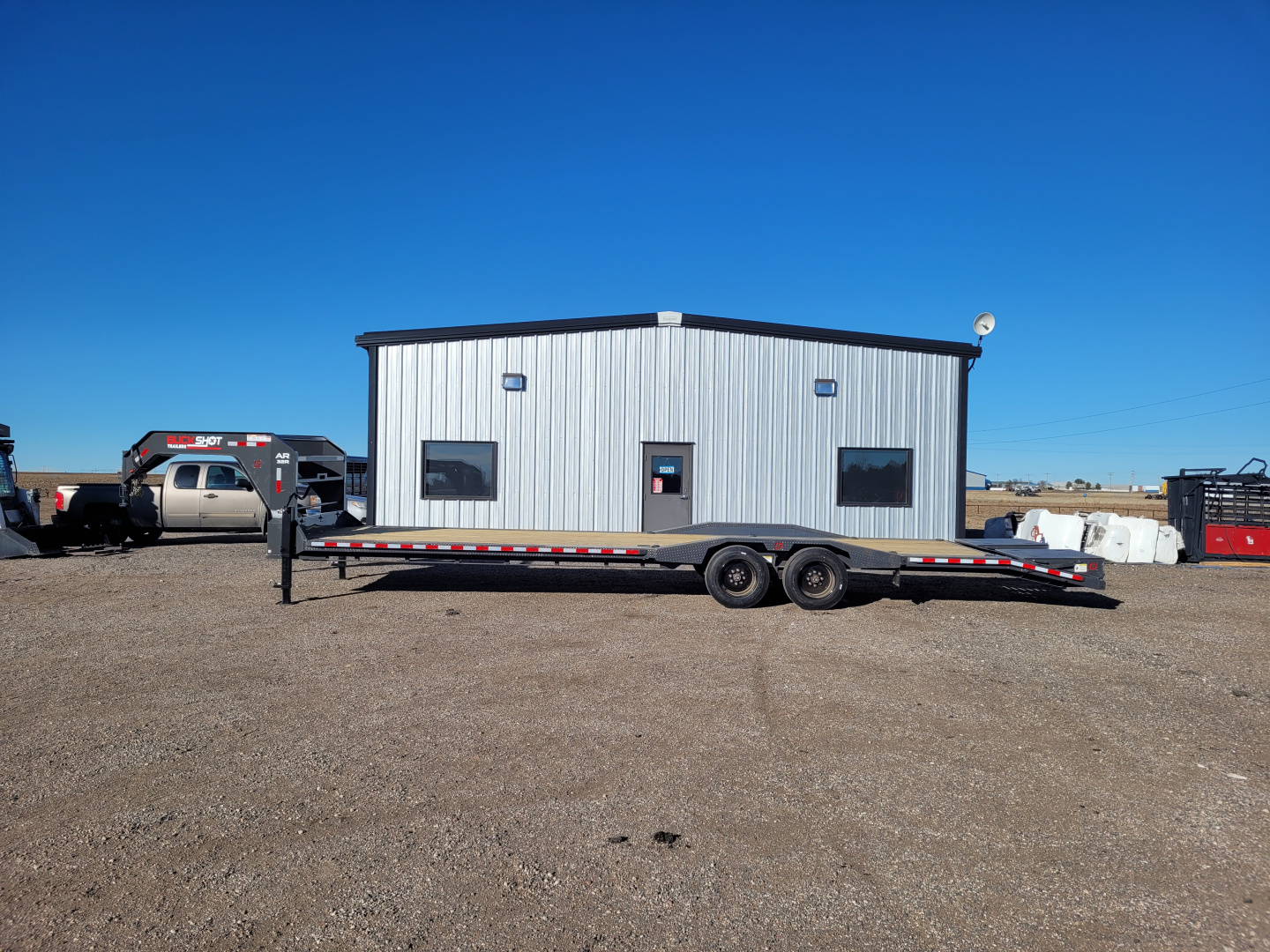 New 2026 Buckshot 102"x32' Gooseneck Equipment/Car Trailer