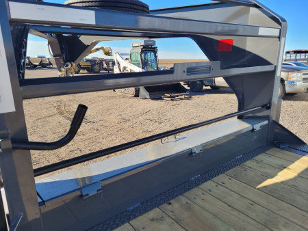 New 2026 Buckshot 102"x32' Gooseneck Equipment/Car Trailer