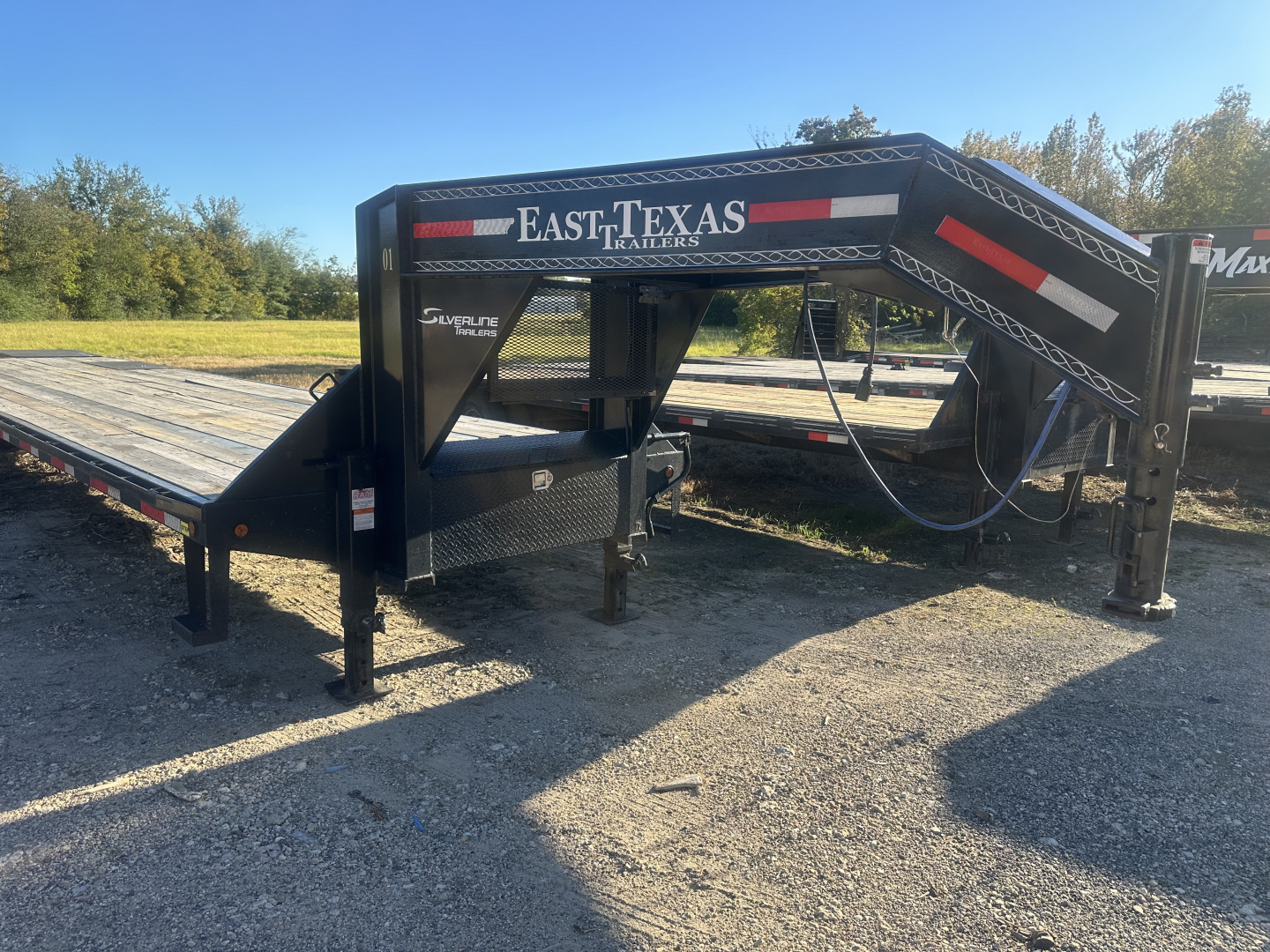 Used 2024 East Texas Trailers 35+5 Deckover GN Trailer w/monster ramps