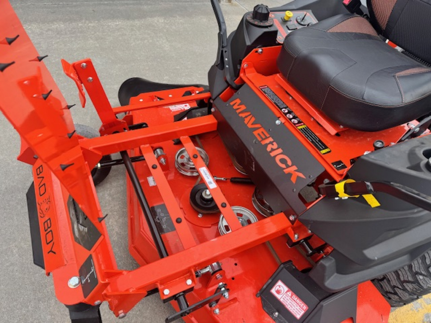 New 2026 Bad Boy MAVERICK 54 KOHLER BMR54ZT740 Lawn Mowers