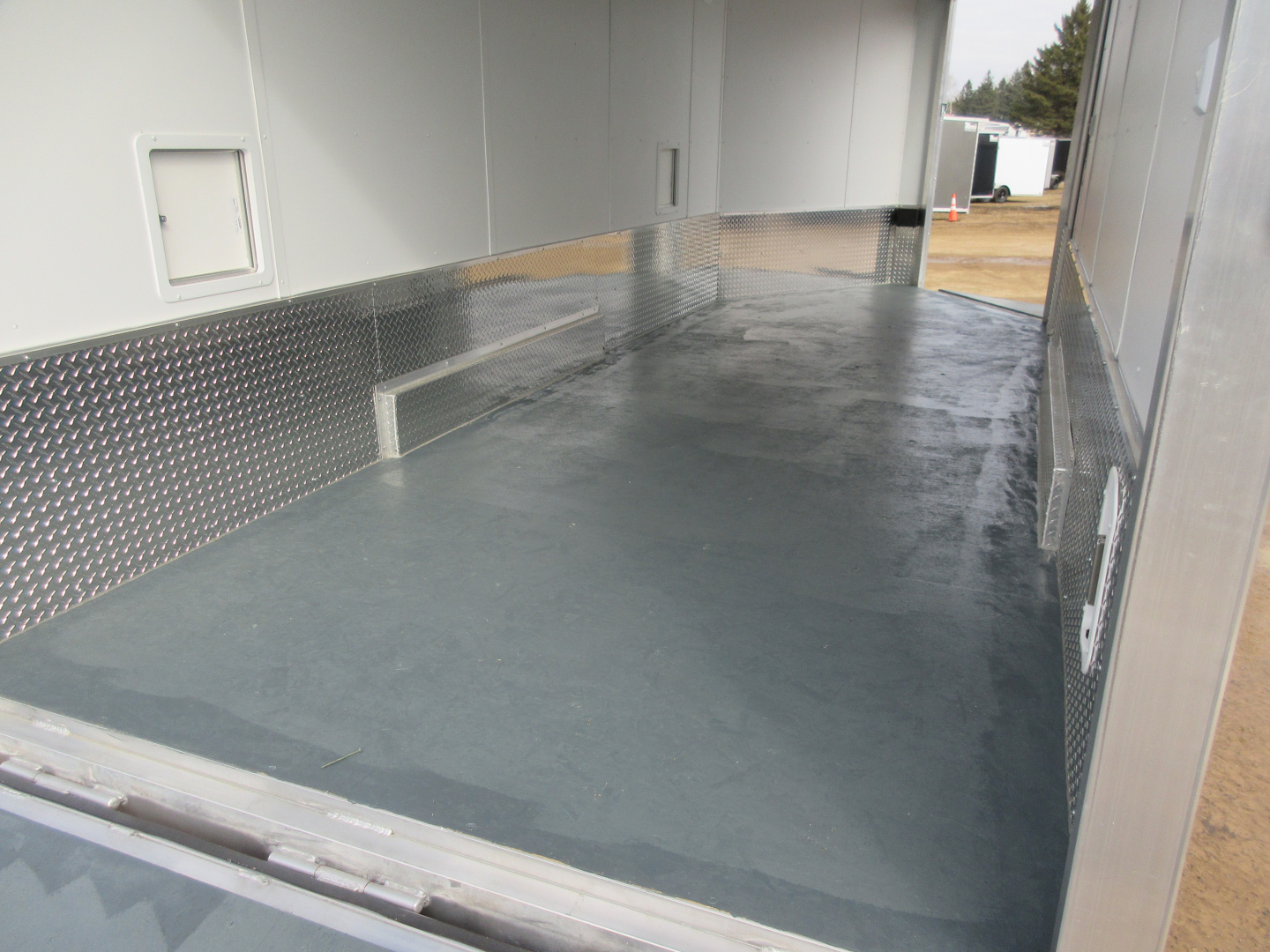 New 2026 Ameralite ADXST Snowmobile Trailer