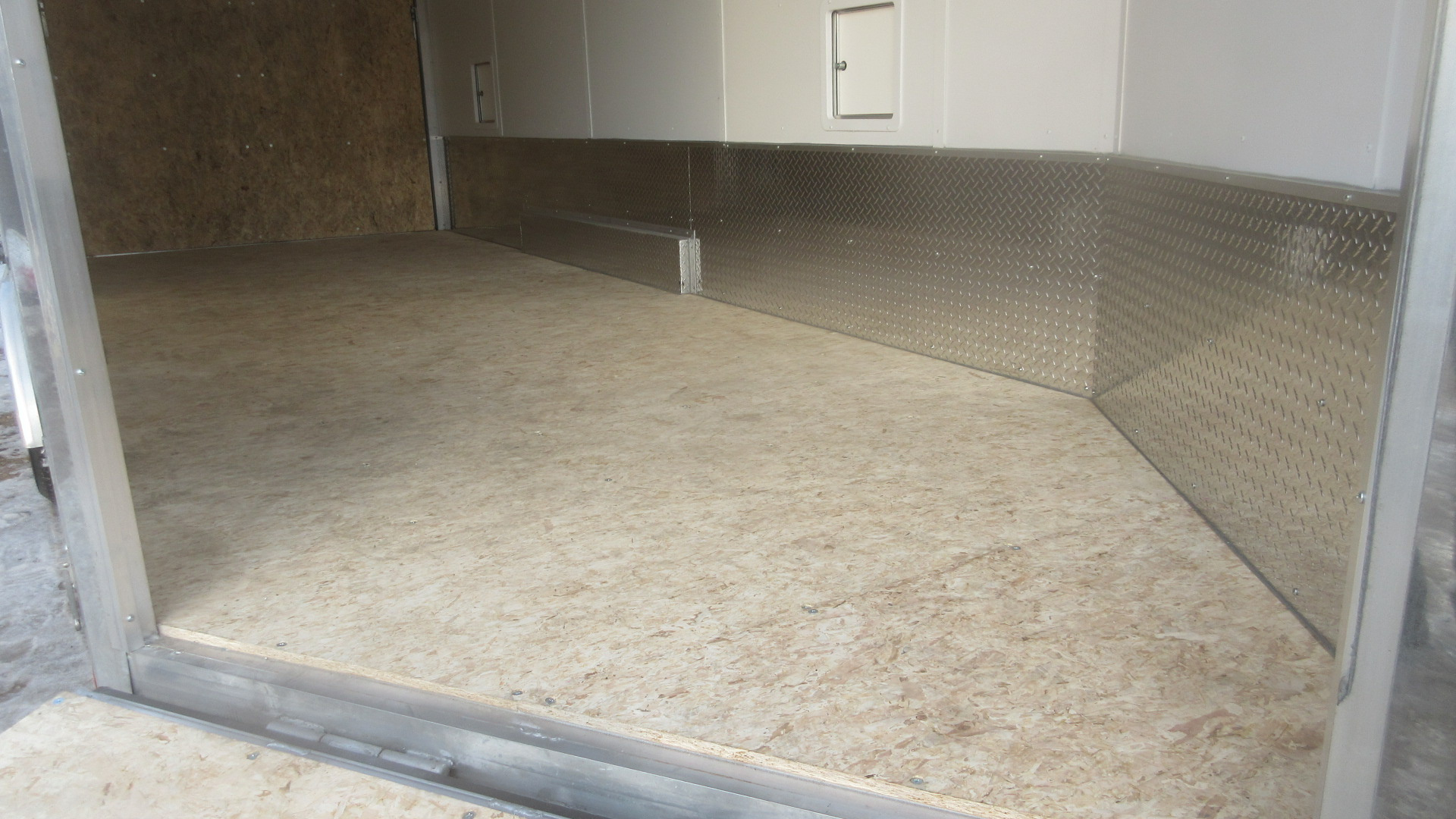 New 2026 Ameralite ADXST Snowmobile Trailer