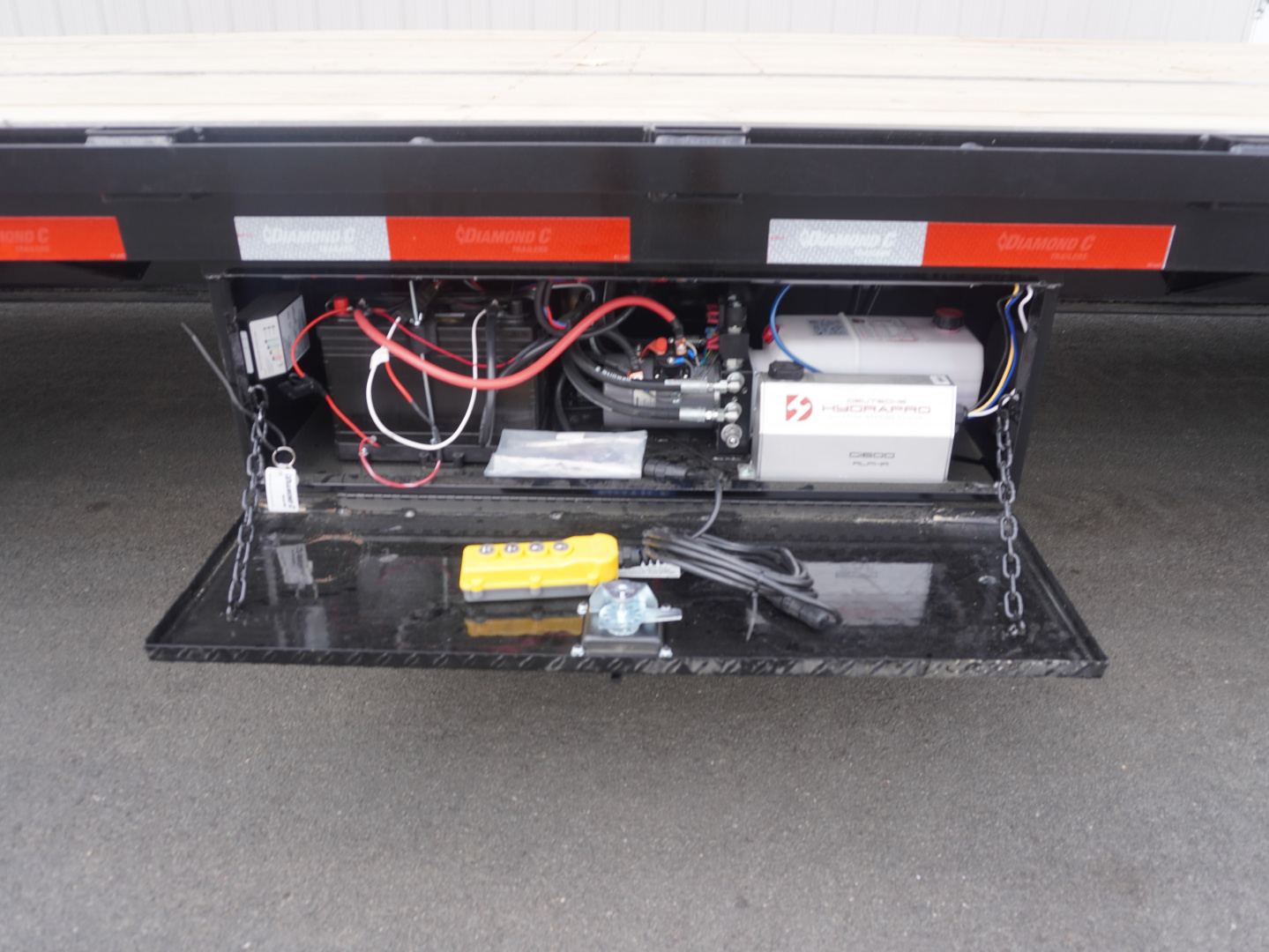 New 2026 Diamond C Trailers Fmax212 35' Gooseneck Deckover