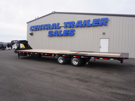 New 2026 Diamond C Trailers Fmax212 35' Gooseneck Deckover