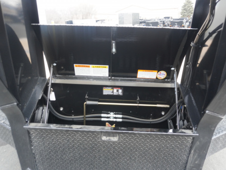 New 2026 Diamond C Trailers Fmax212 35' Gooseneck Deckover