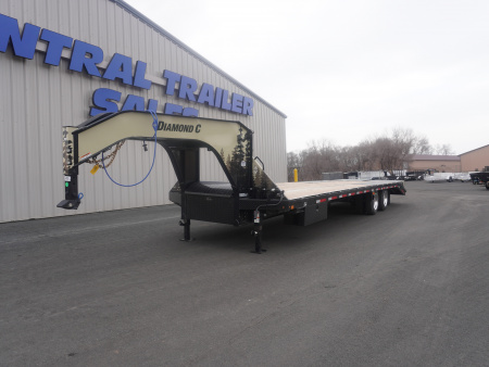 New 2026 Diamond C Trailers Fmax212 32' Gooseneck Deckover Trailer