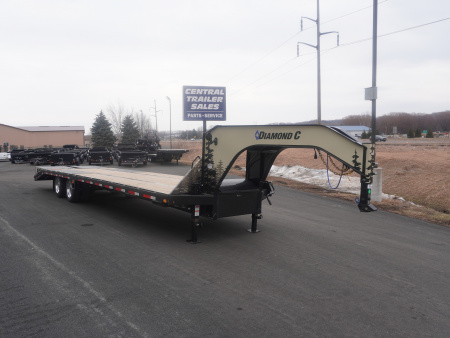 New 2026 Diamond C Trailers Fmax212 32' Gooseneck Deckover Trailer