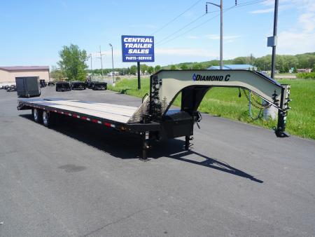 New 2026 Diamond C Trailers Fmax212 32' Gooseneck Deckover Trailer