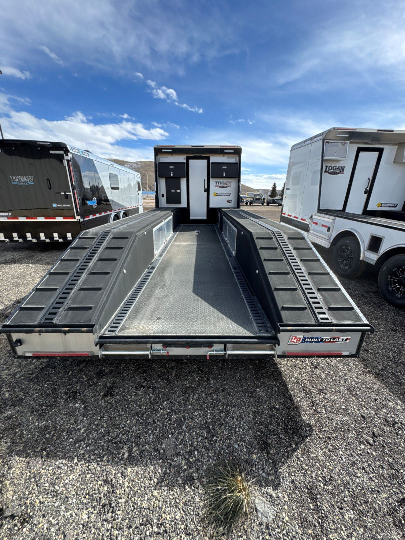 New **BLOWOUT PRICING** 2025 Logan Coach 20' Rock Slide Edition Crawler Hauler