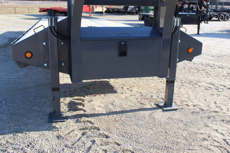 New 2026 PJ Trailers LY1 36' Gooseneck Hydraulic Dovetail
