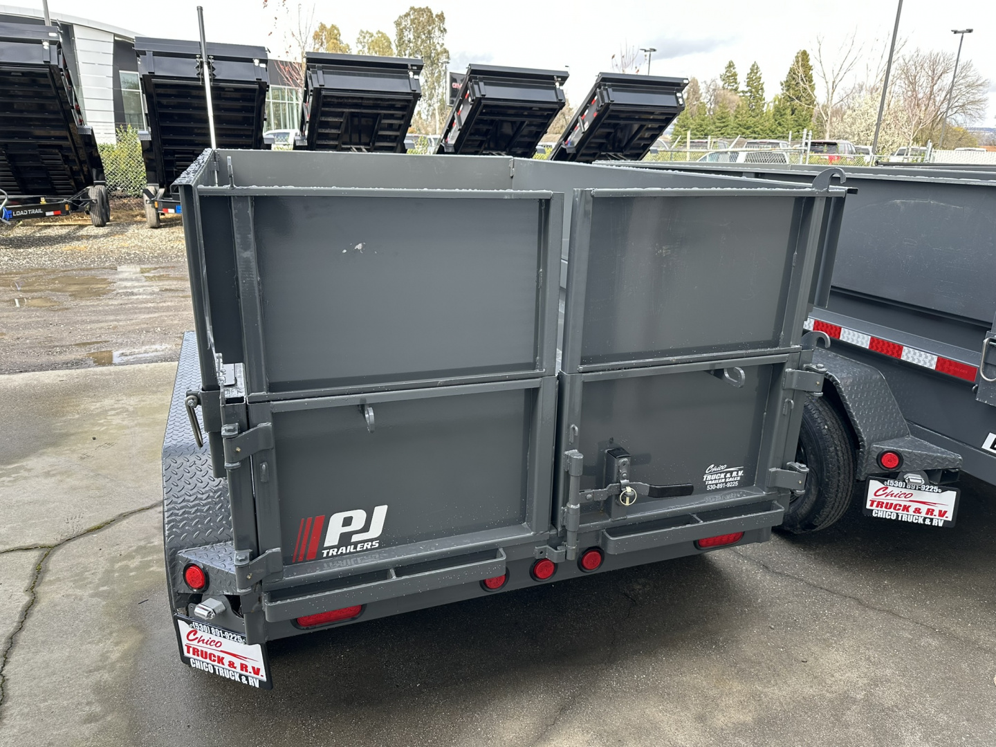 New 2026 PJ Trailers D5 5X8-18+18 7K Dump Trailer