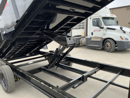 New 2026 MAXX-D DJX 83 X 16 Dump Trailer