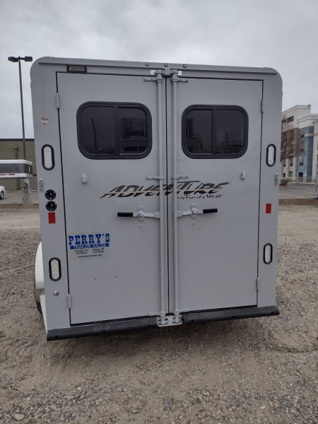 New 2026 Trails West Adventure 3 Horse Trailer