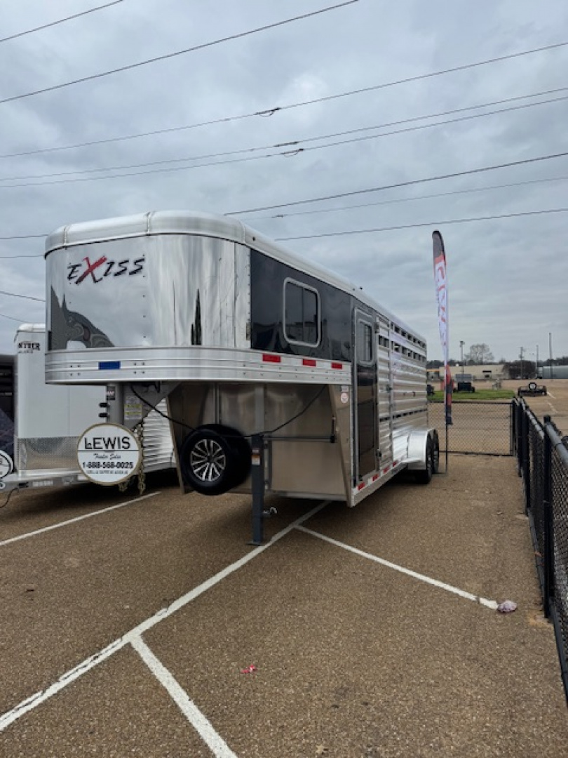 New 2025 Exiss Trailers 20' Tandem Axle Stock Trailer Stock / Stock Combo Trailer