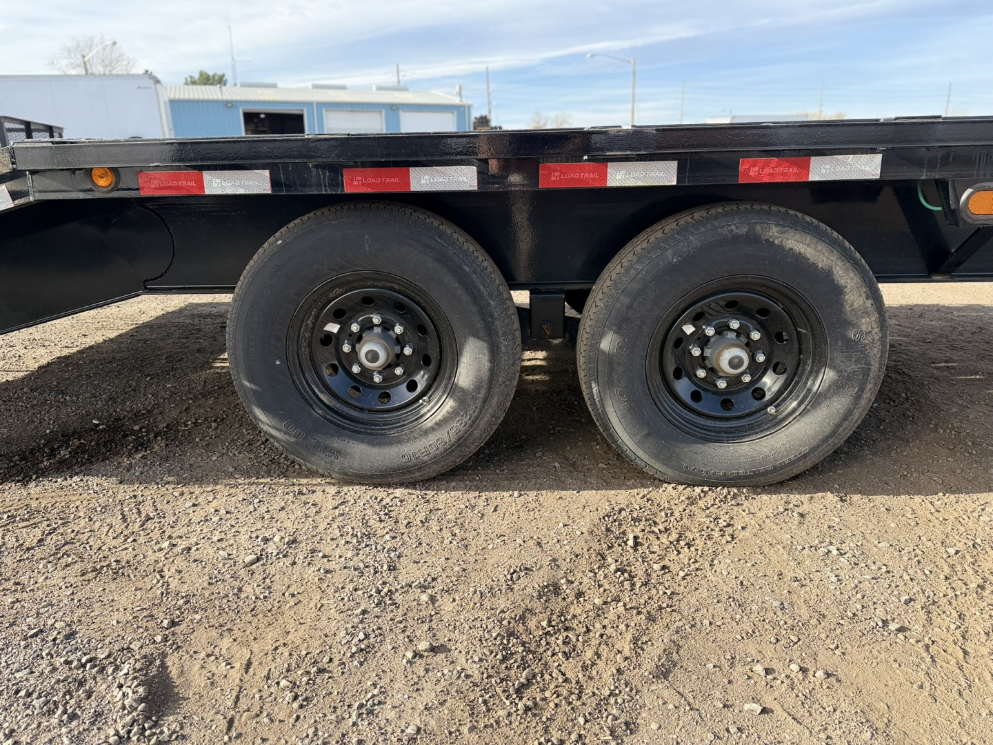 Used 2024 Load Trail 8.5-25DeckOverGooseneck