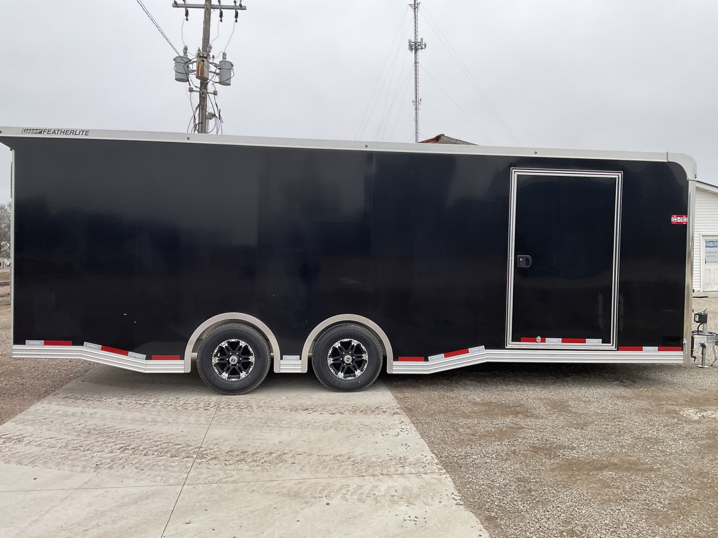 Used 2022 Featherlite Trailers FT8524-100 Car / Racing Trailer