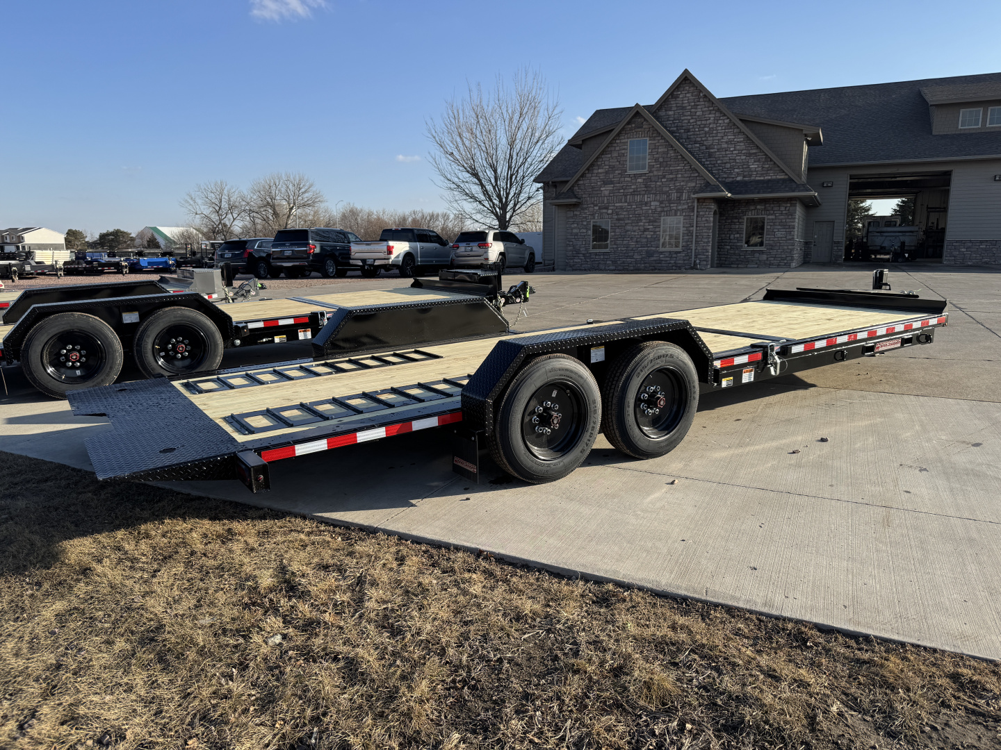 New 2026 Midsota TB-24 17.6k Split Tilt Trailer