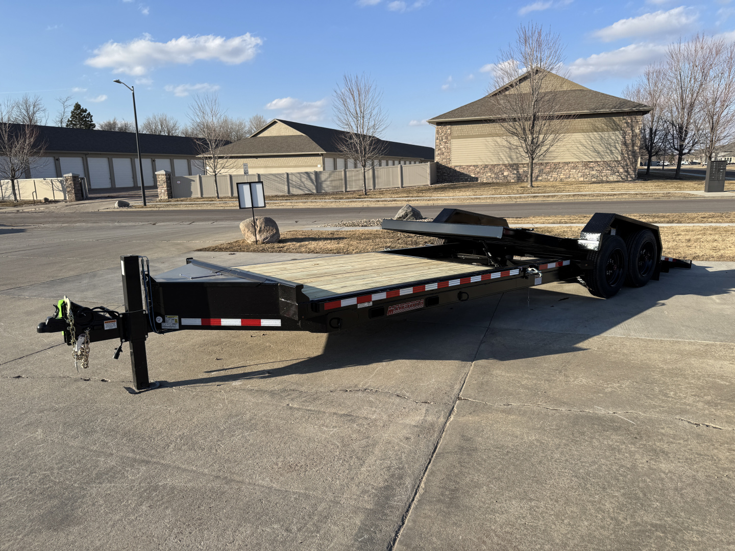New 2026 Midsota TB-24 17.6k Split Tilt Trailer
