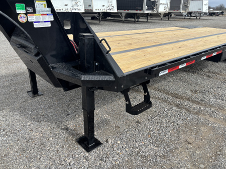 New 2026 Horizon Trailers FYZ 34' HYD Tilt GN Equipment Trailer