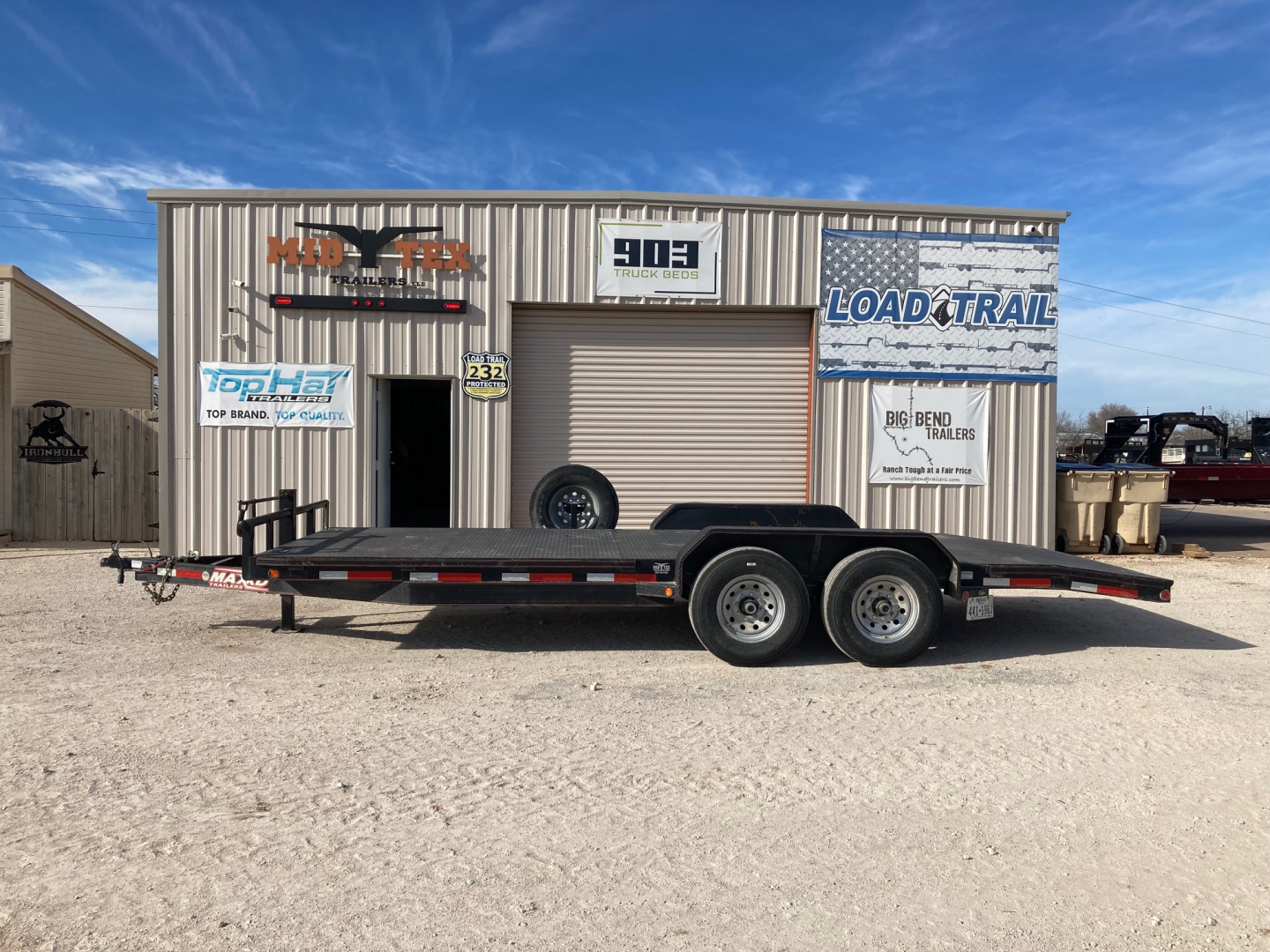 Used 2016 Maxey Trailers 83"x20' Car Hauler