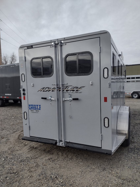 New 2026 Trails West Adventure 3 Horse Trailer