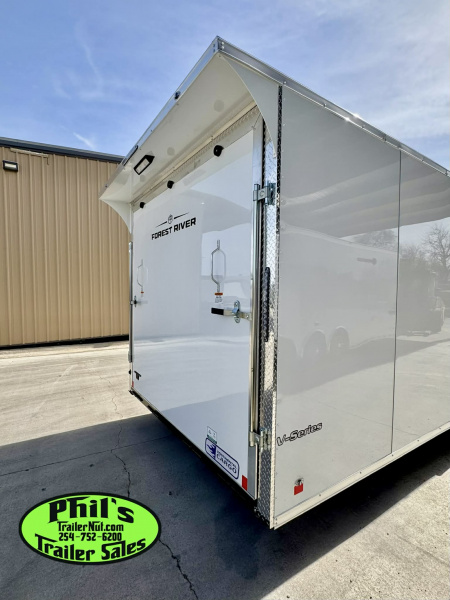 New 2026 Continental Cargo 8.5X28 CAR HAULER UPGRADED .080 EXTERIOR / REAR WING Cargo / Enclosed Trailer