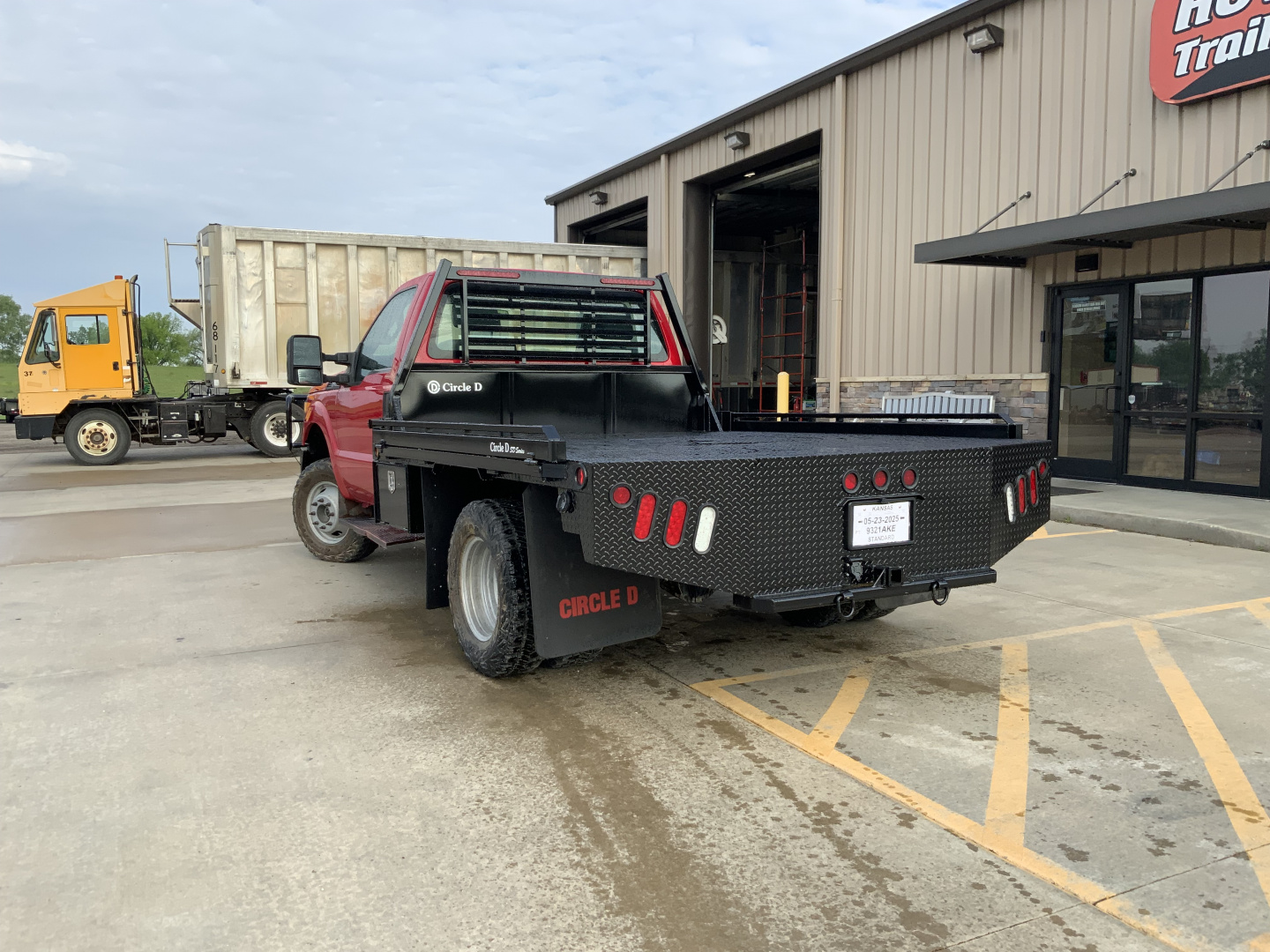 New 2026 Circle D SD Flatbeds 7 X 8.5 Truck Bodies