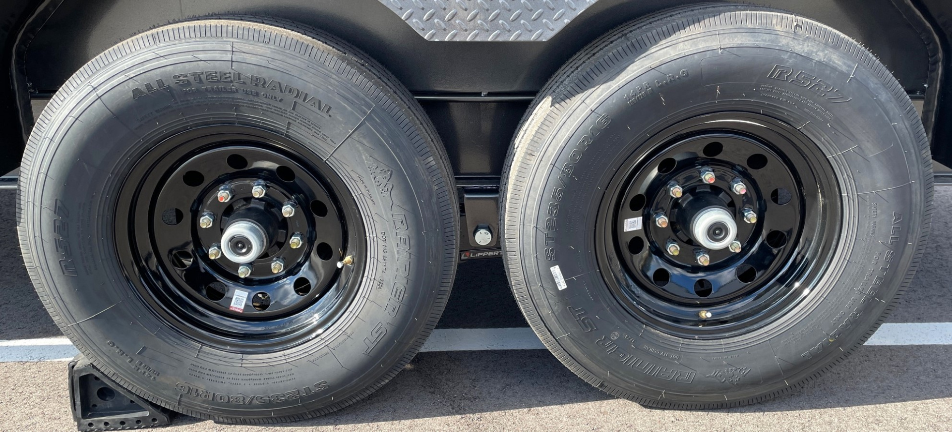 New Diamond C 14' LPT 207 Dump Trailer - 32" Sides, Board Brackets, Spare, Solar Charger